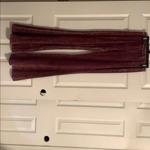 Bell bottom maroon washed pants